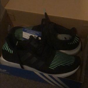 Adidas swift Run J